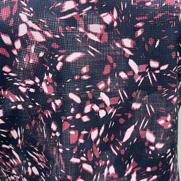 NWT!! Zella - Strapy Crop Tank Top - Pink - Size Medium - Picture 4 of 9